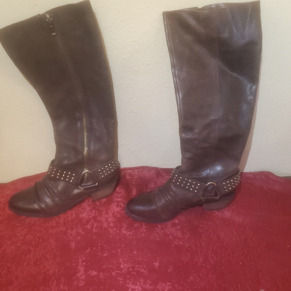 Tall leather boots